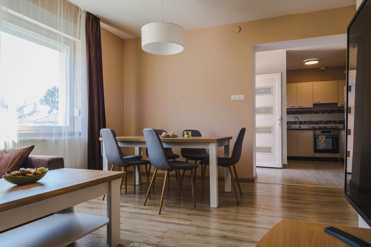 Nemeth Apartman Kestel Dış mekan fotoğraf