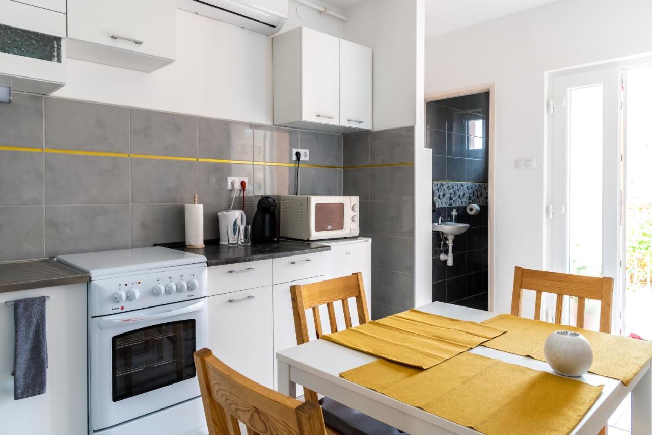 Nemeth Apartman Kestel Dış mekan fotoğraf