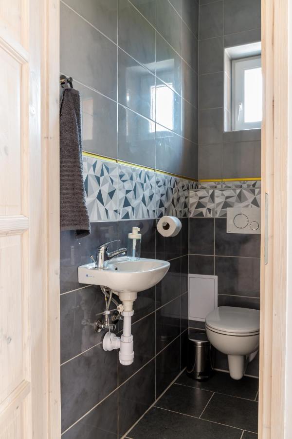 Nemeth Apartman Kestel Dış mekan fotoğraf