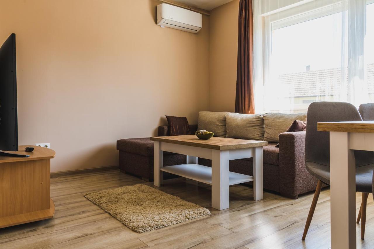 Nemeth Apartman Kestel Dış mekan fotoğraf
