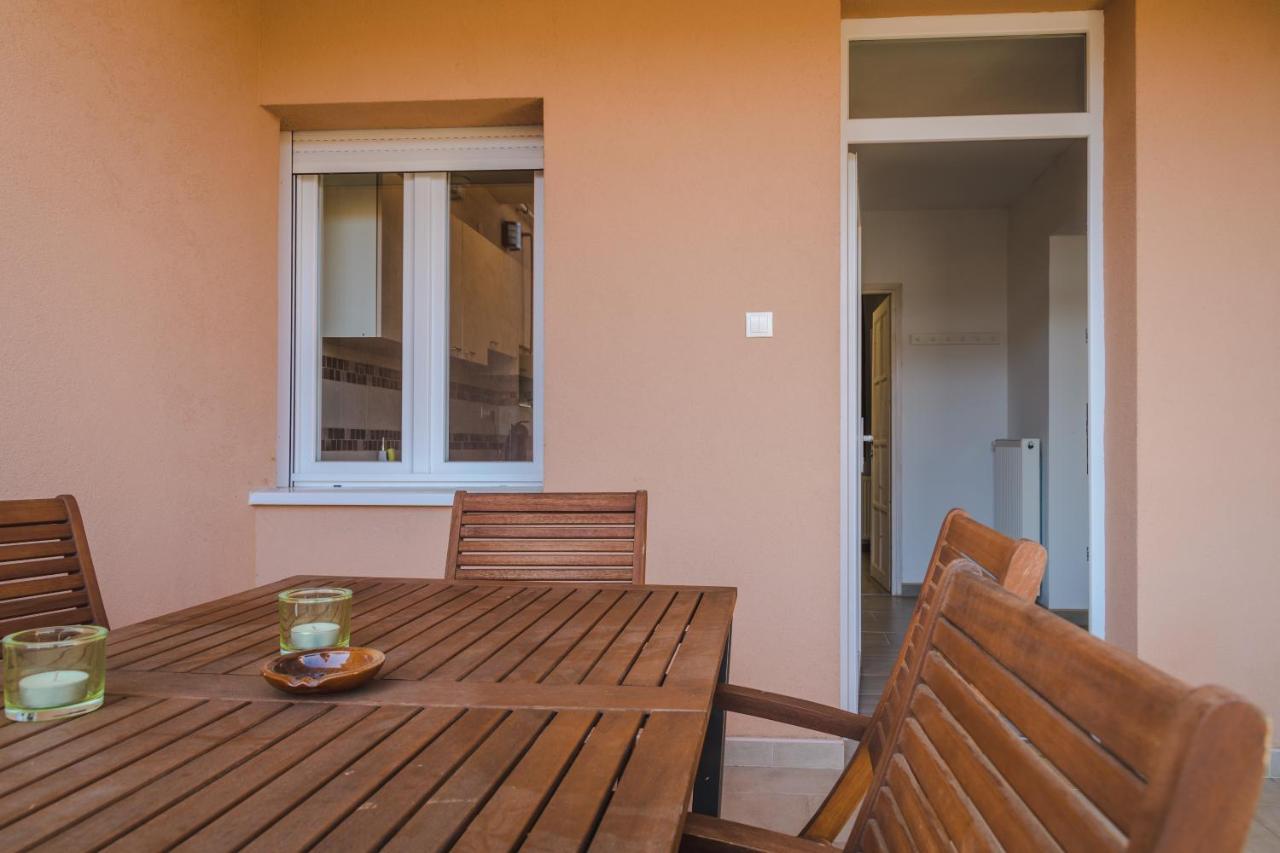 Nemeth Apartman Kestel Dış mekan fotoğraf