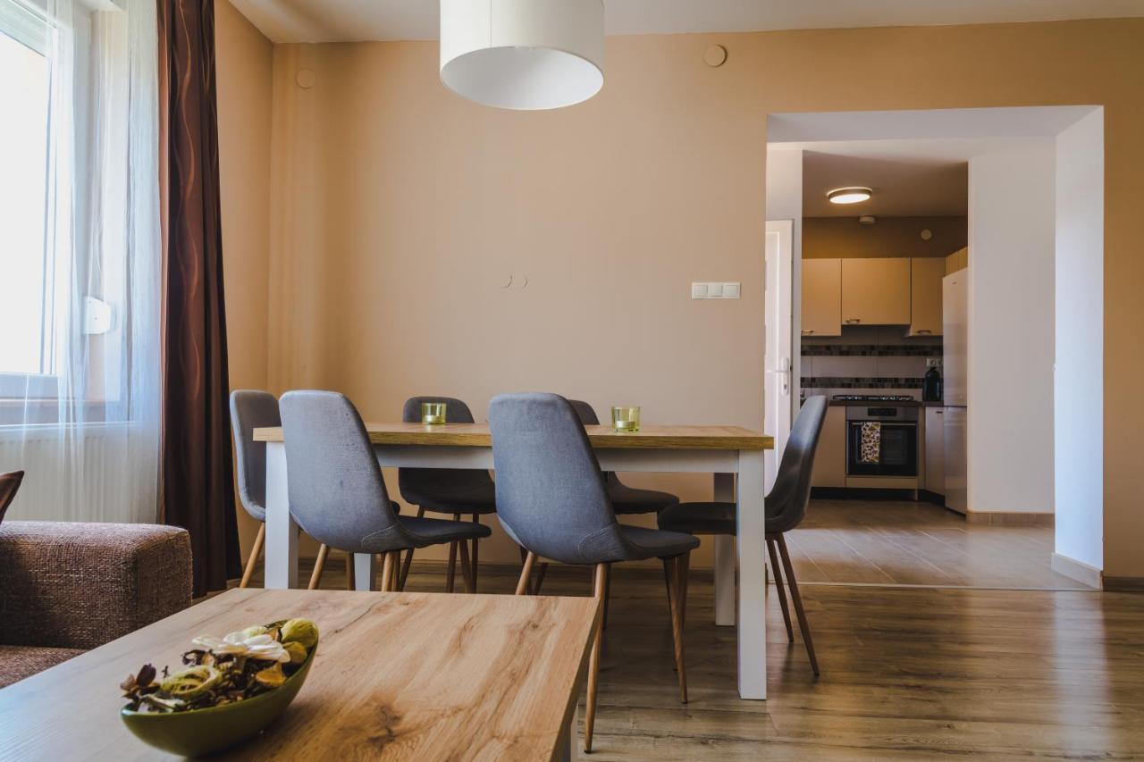 Nemeth Apartman Kestel Dış mekan fotoğraf