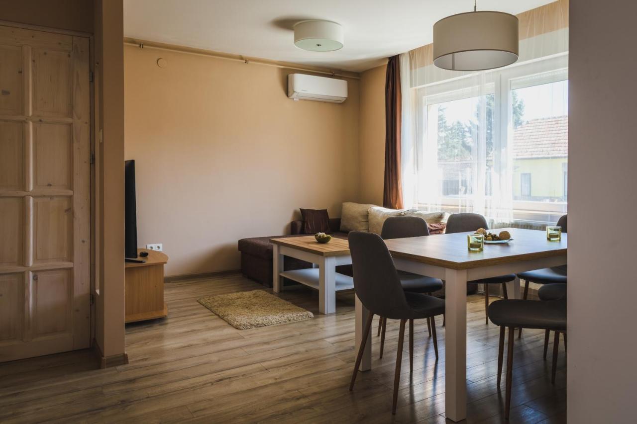Nemeth Apartman Kestel Dış mekan fotoğraf